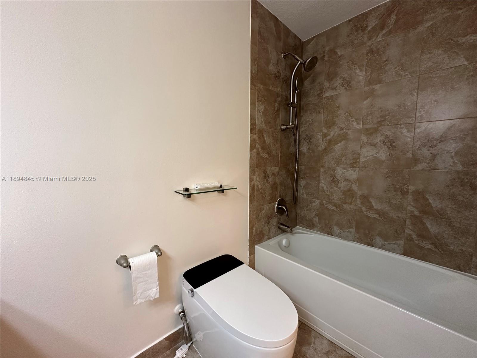 CHAMPION LAKES - Residential