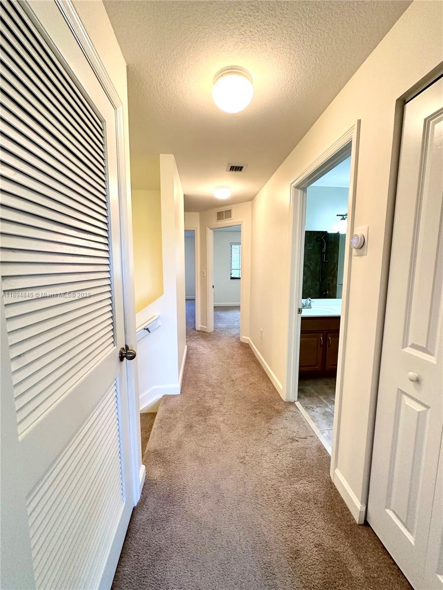 CHAMPION LAKES - Residential