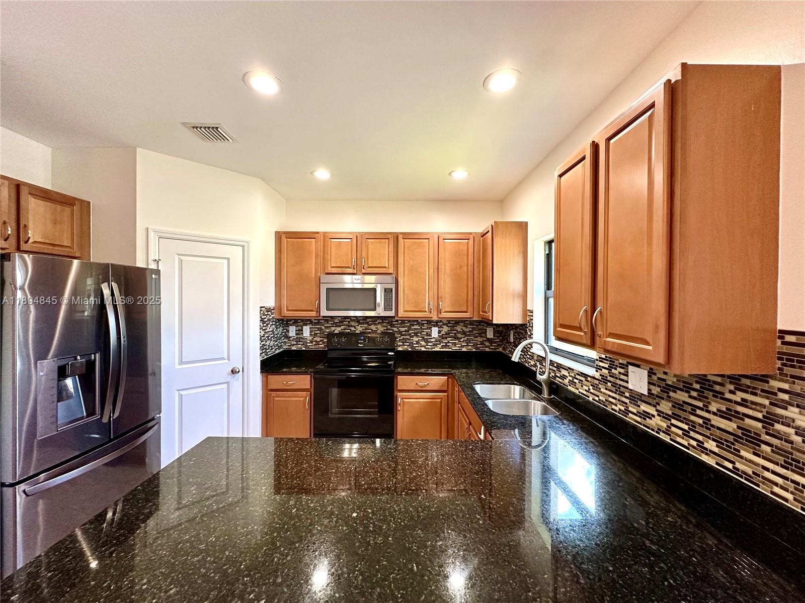 View photos, virtual tours, details... 404 NE 194th Ter