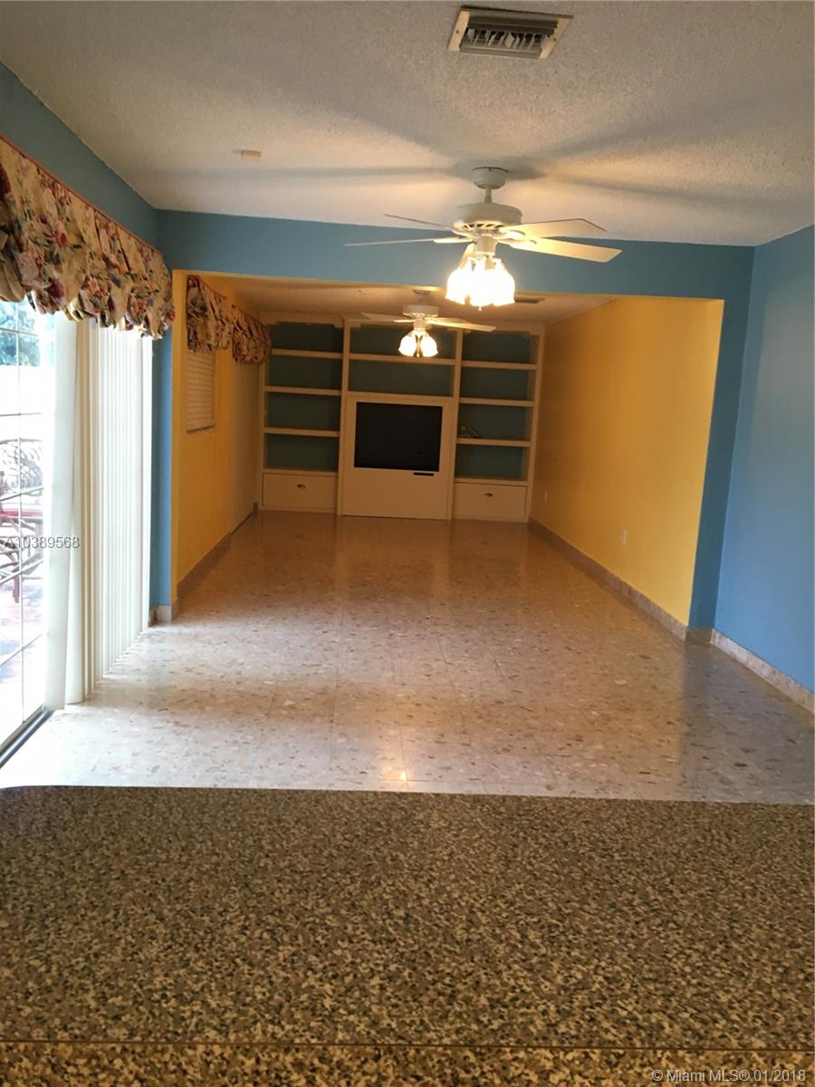 PALM SPRINGS LAKES 1ST AD - Residential Lease