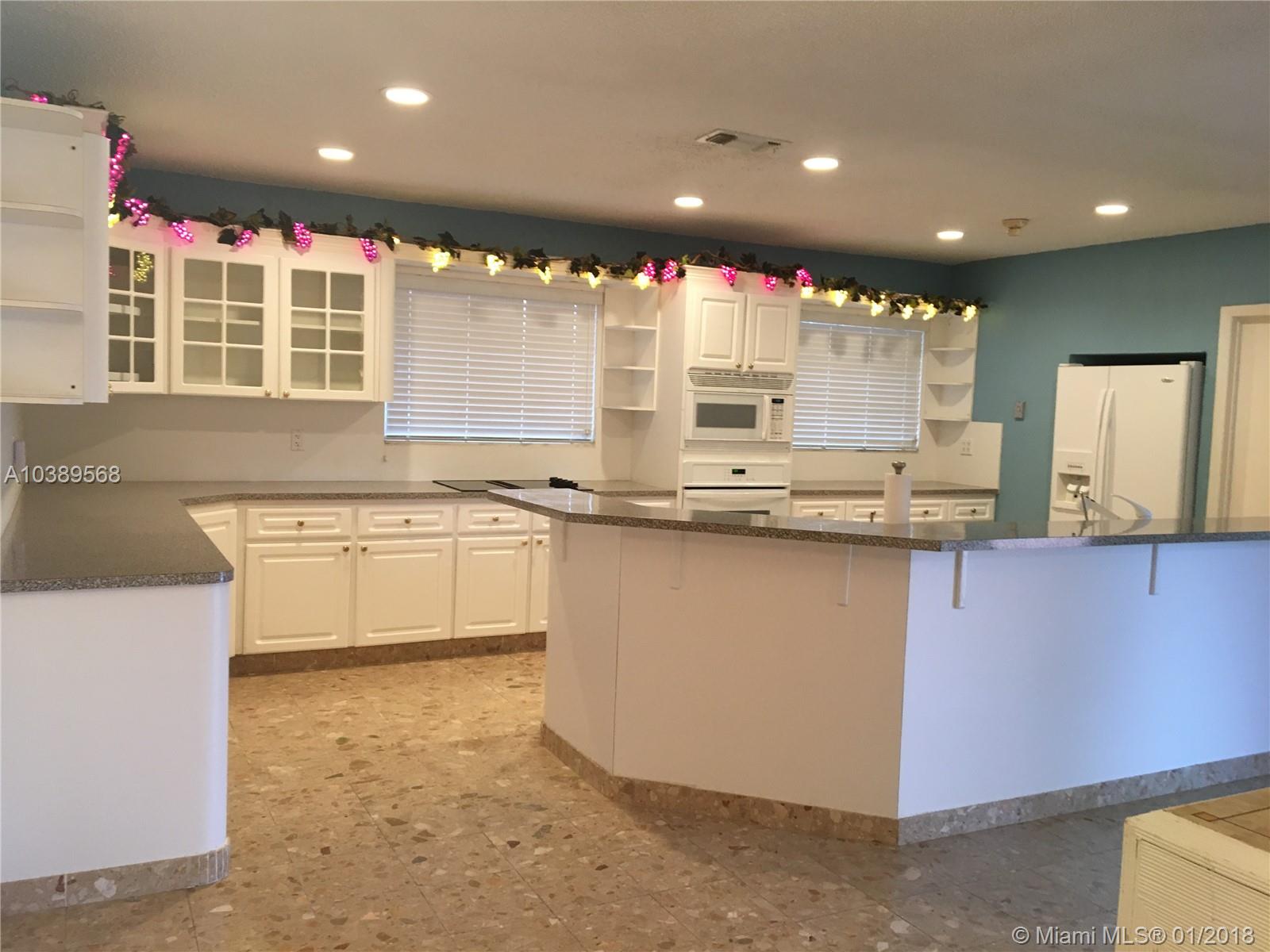 PALM SPRINGS LAKES 1ST AD - Residential Lease