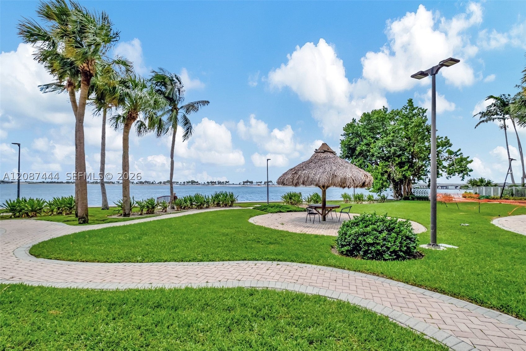 2451 Brickell Ave 12G