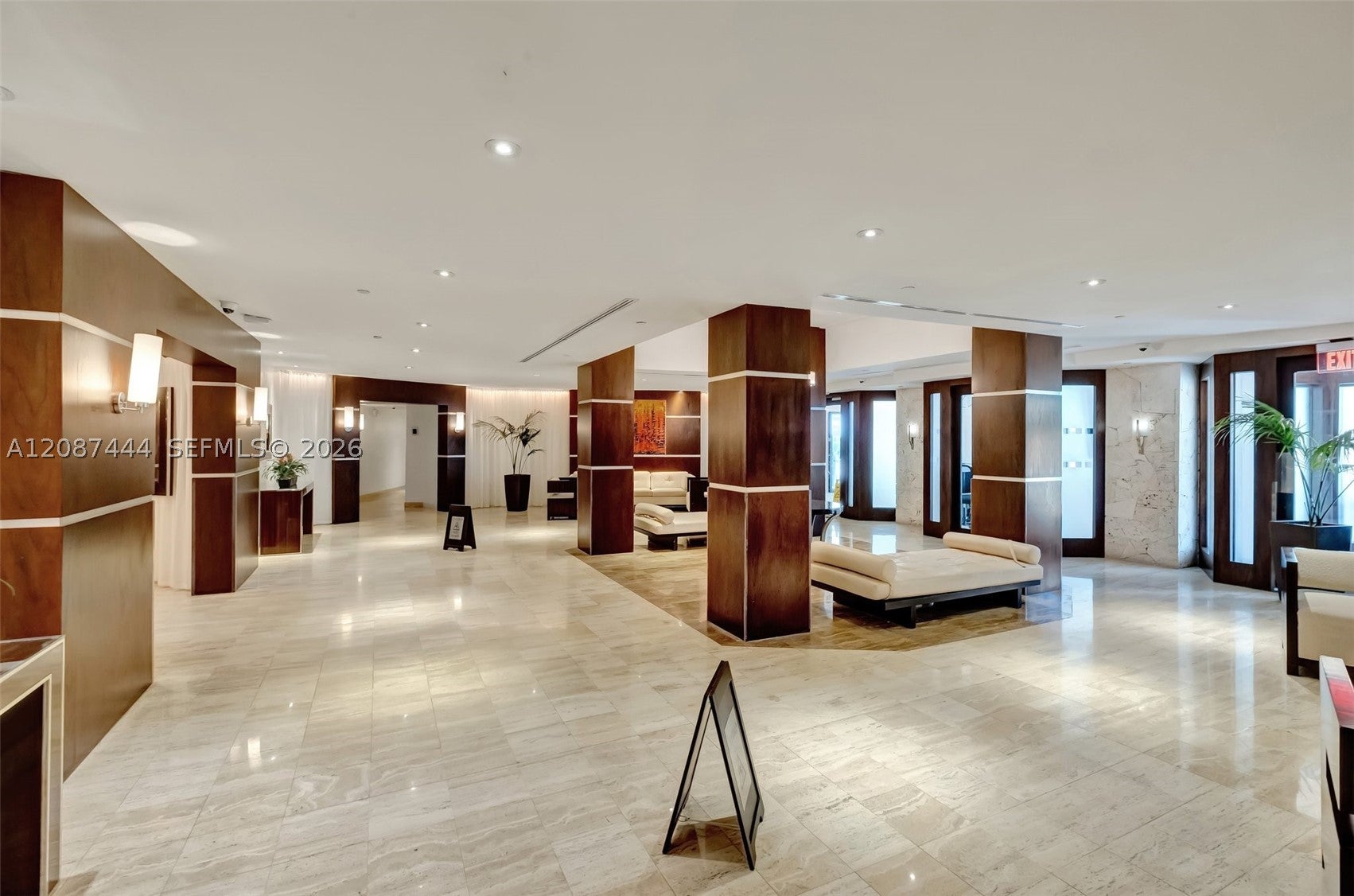 2451 Brickell Ave 12G
