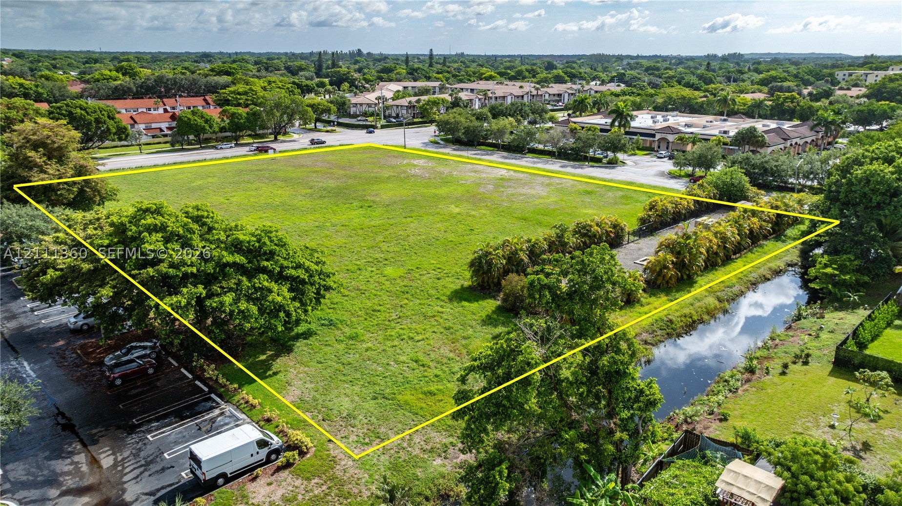 Royal Palm Dr