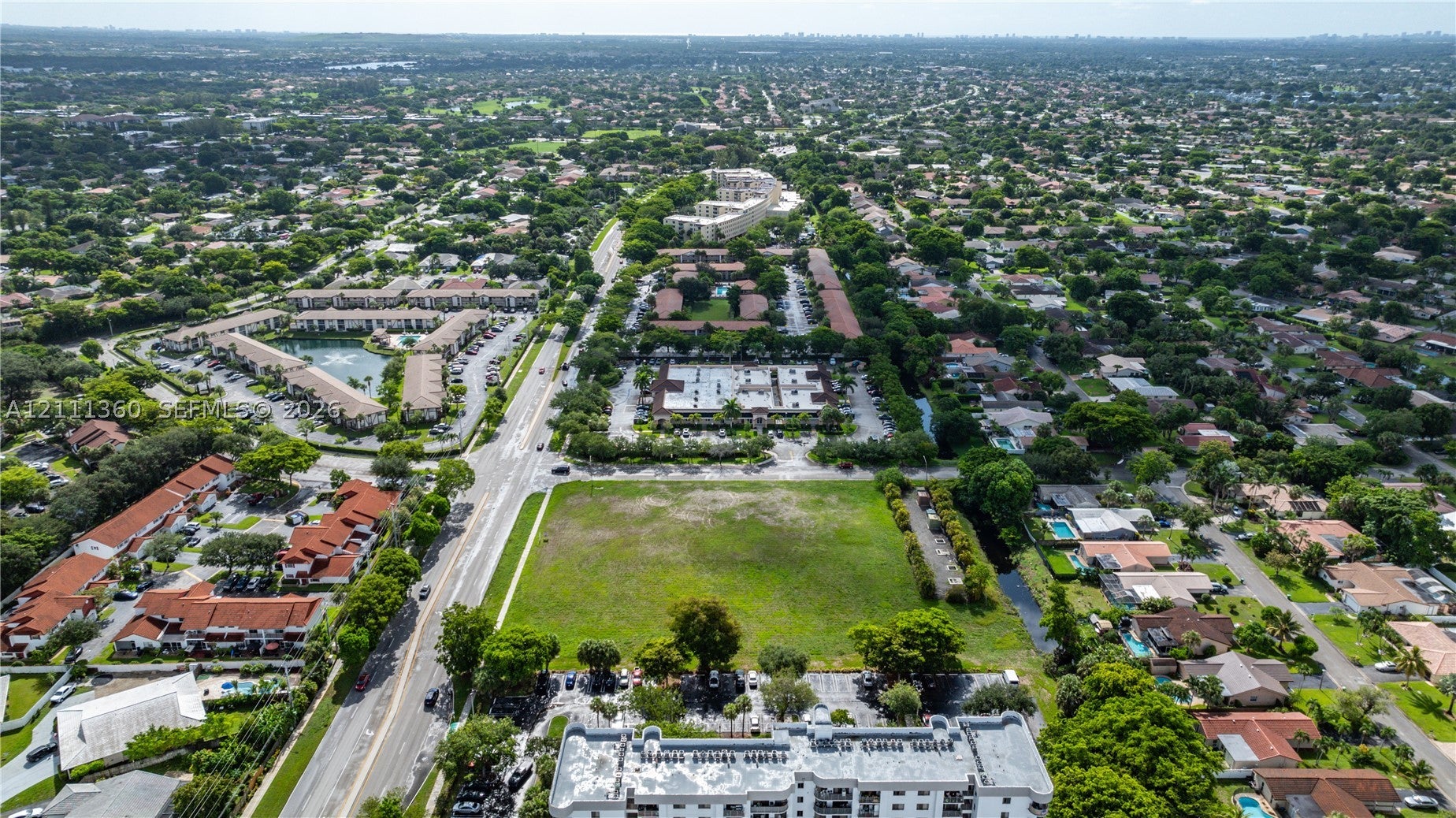 Royal Palm Dr