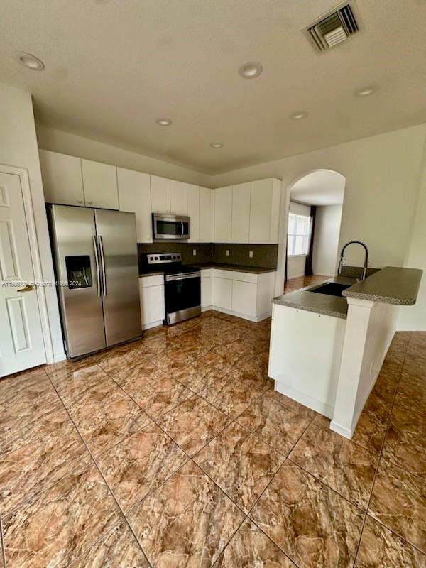BELLA TERRA PUD 4 - Residential Lease