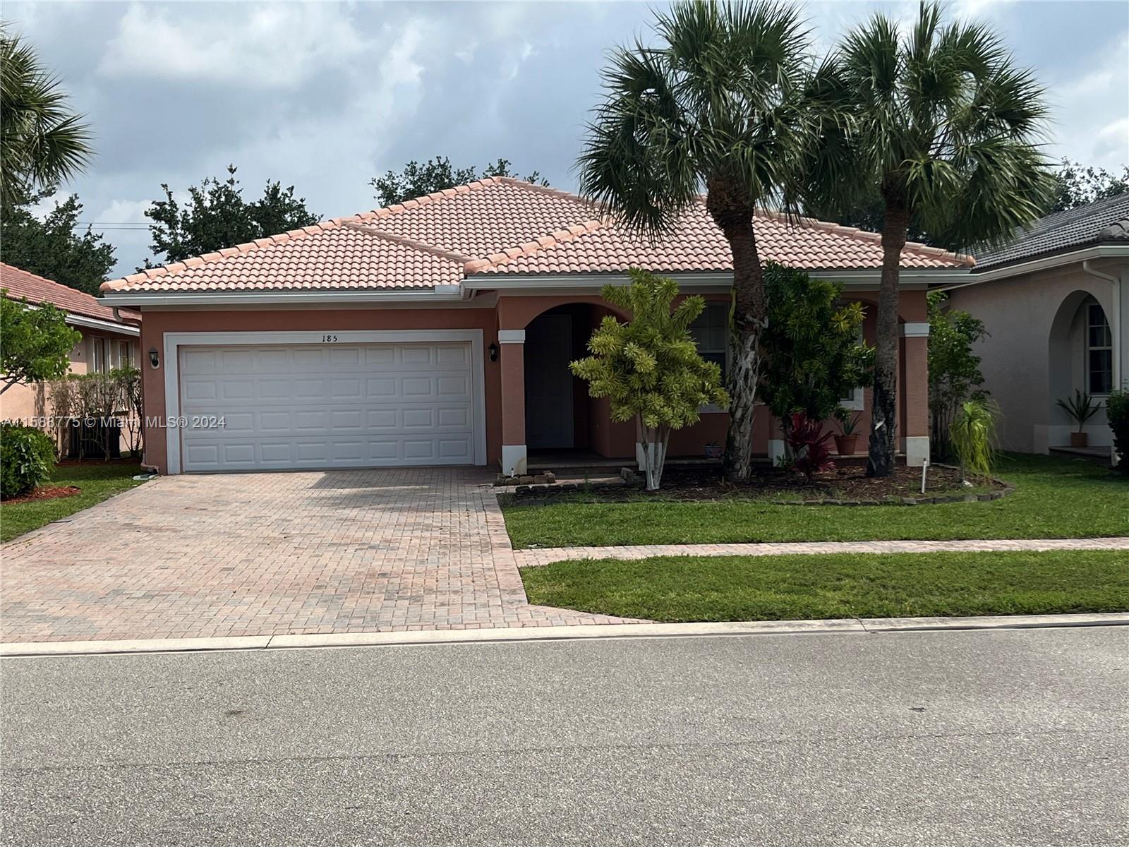 Price reduced to $3,000 in a Highly desired single-family home in Bella Terra Community, 3 bedroom and 2 bathrooms available now. Close to many shopping and food areas just off sr-7/441. Has an amazing open layout with lots of natural lighting. Amazing community amenities. Renting for a Minimum/Max of 1-year lease, renting for $3,000 Monthly. Applicants must complete a rental application and HOA approval and credit and background check.
