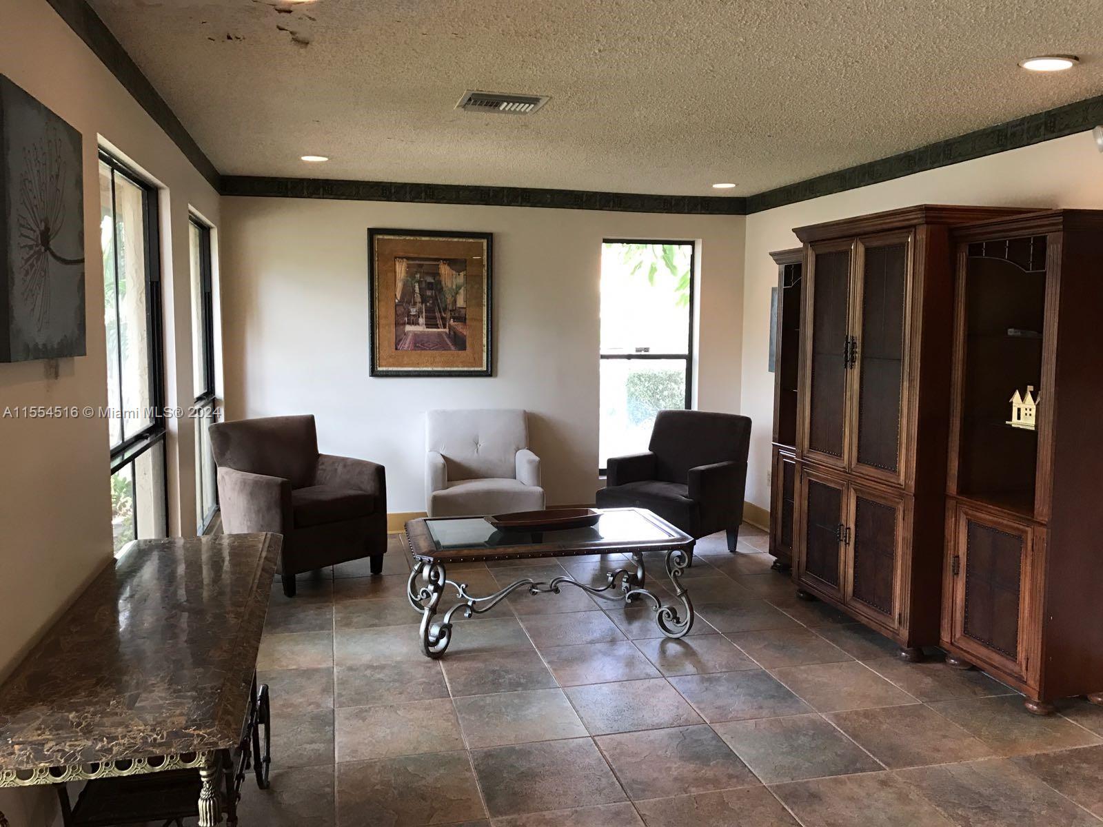 PALM AIRE GARDENS CONDO - Residential