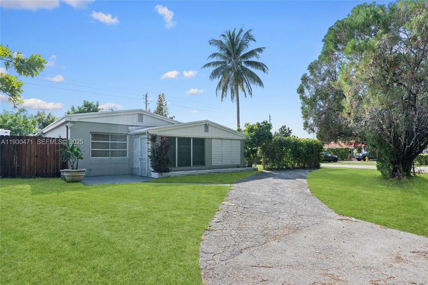 Welcome to this beautifully maintained 2-bedroom, 1-bathroom single-family residence, offering comfort, privacy, and functionality. The home features a light-filled living area, central air conditioning, in-unit laundry, and a fully equipped kitchen. The expansive backyard with screened-in patio is ideal for relaxing or entertaining. Conveniently located just minutes from Aventura Mall, I-95, popular dining, and A-rated schools. Pets considered. Available for immediate occupancy.