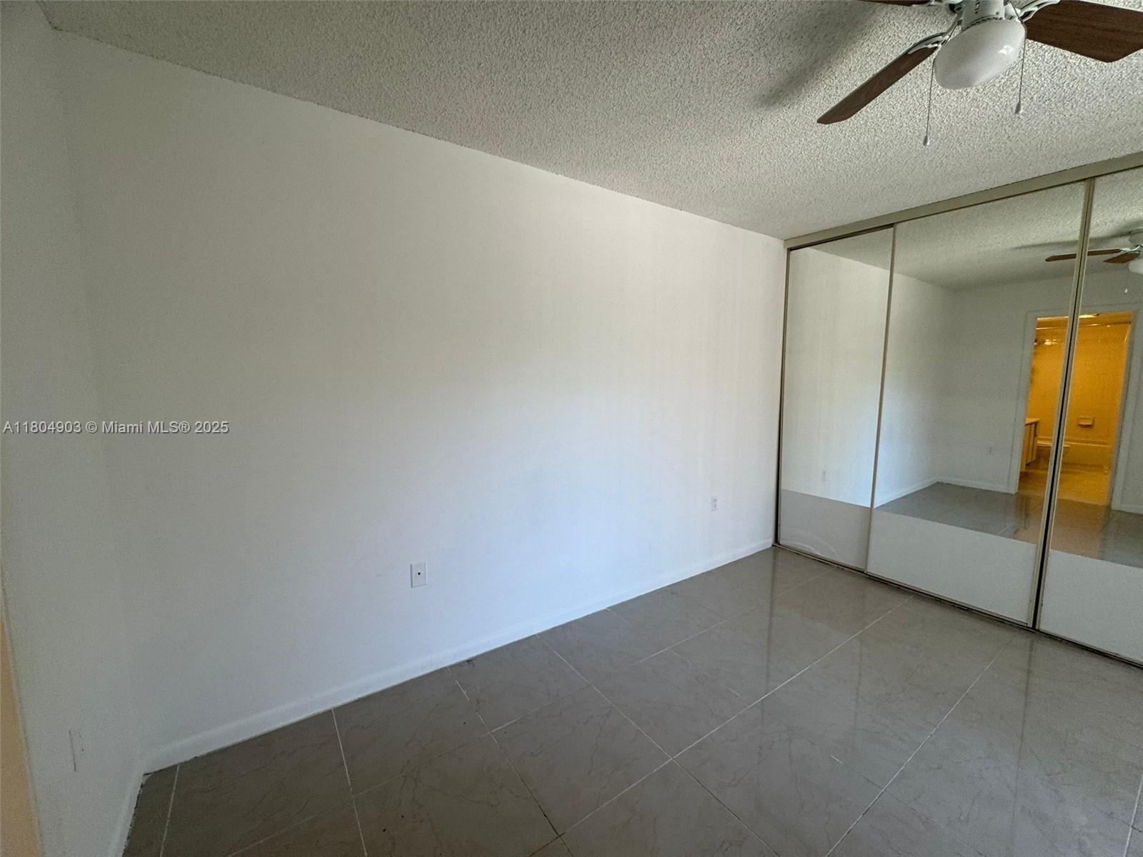 WATERSIDE LUXURY TOWNHOME - Residential Lease