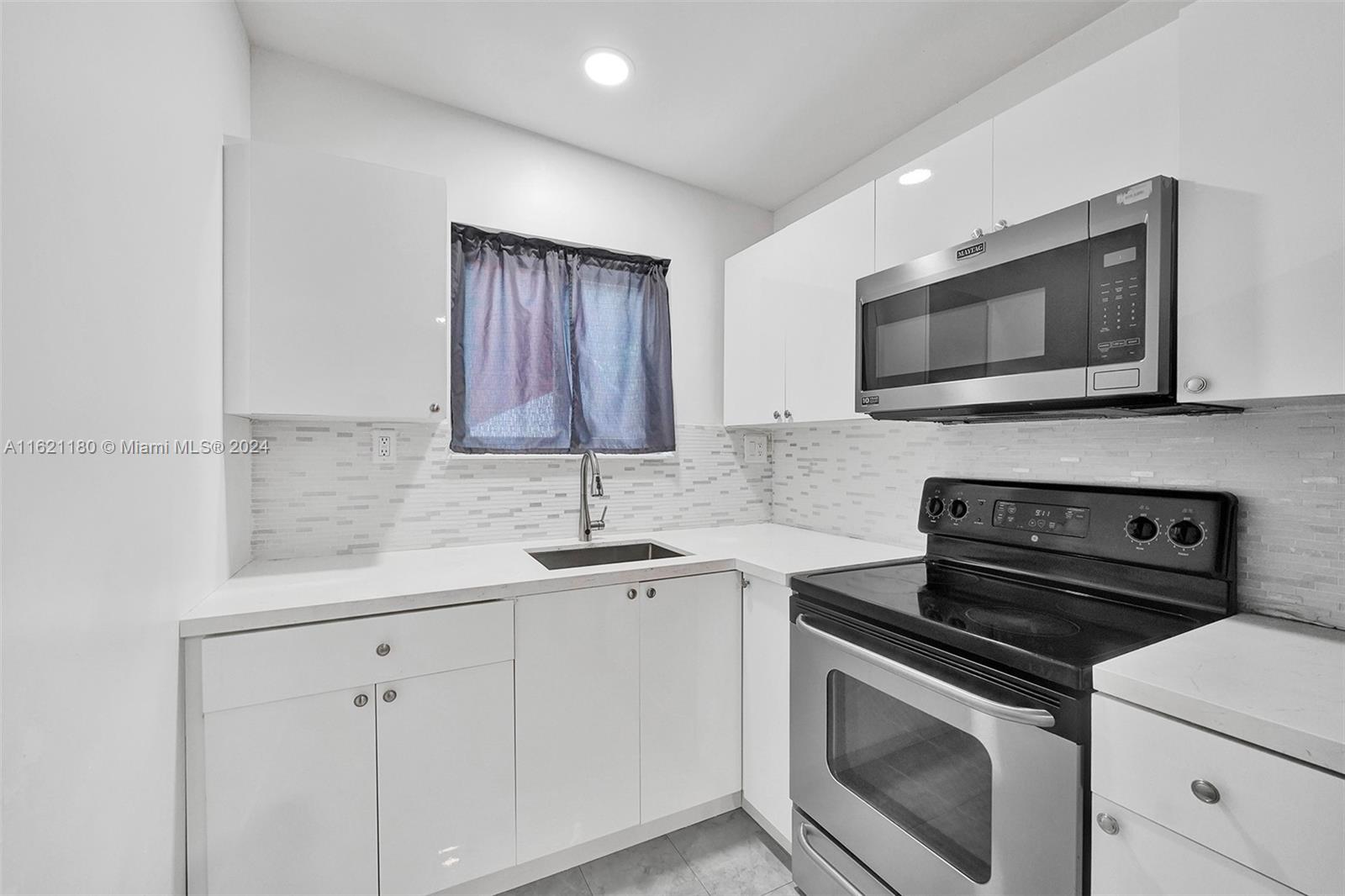 BUENA VISTA HEIGHTS EXTEN - Residential Income