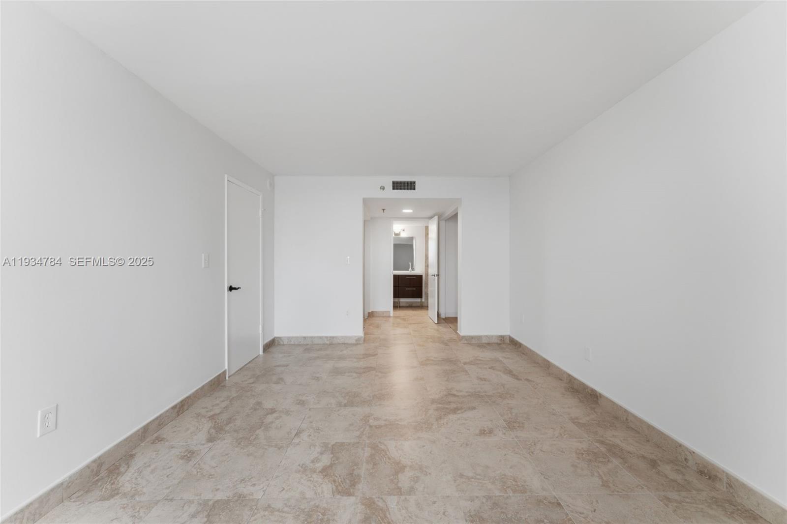 MADISON DOWNTOWN CONDO - Residential