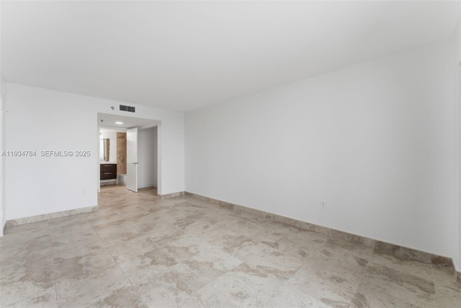 MADISON DOWNTOWN CONDO - Residential