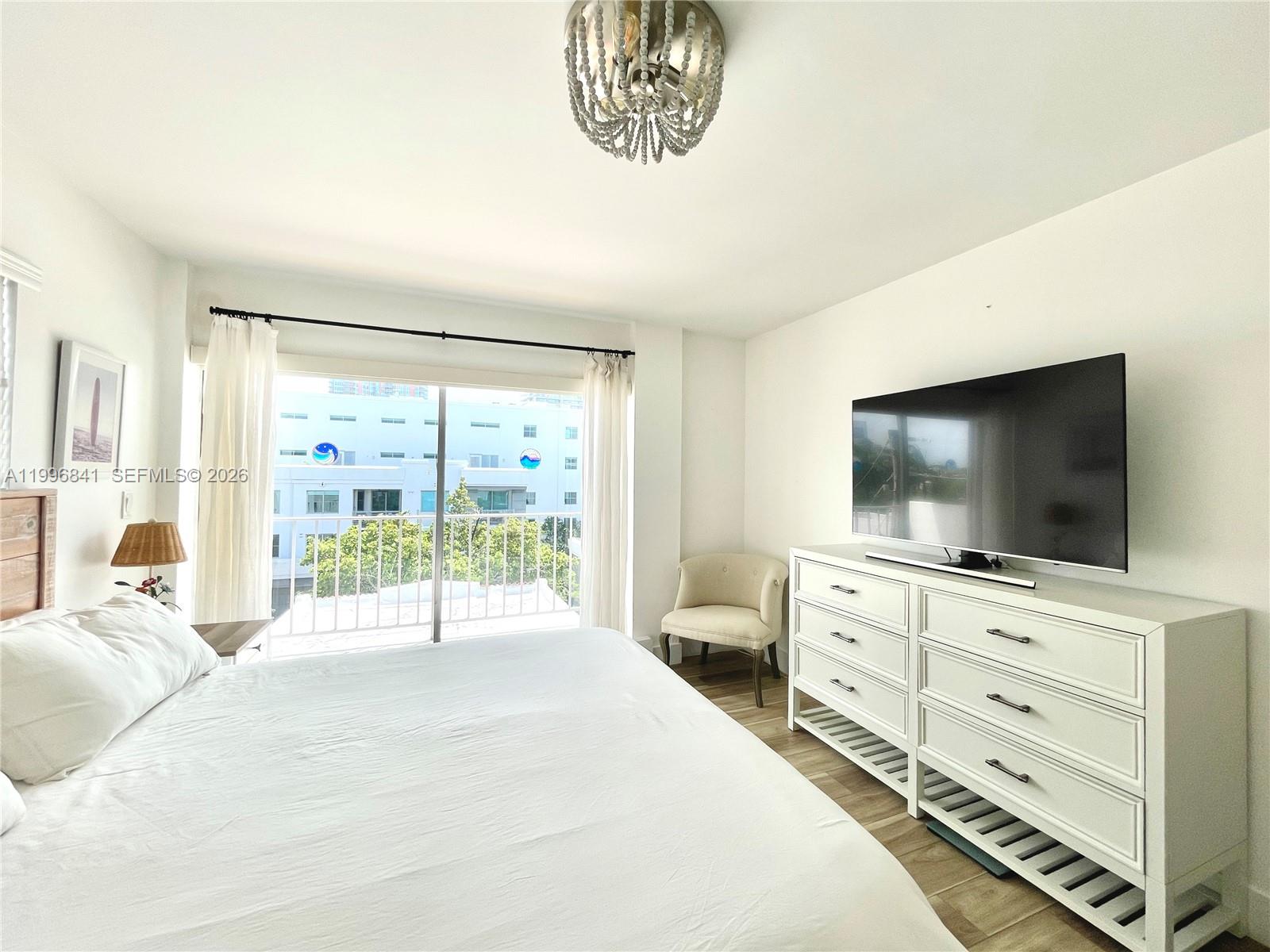 MERIDIAN PLAZA CONDO - Residential Lease