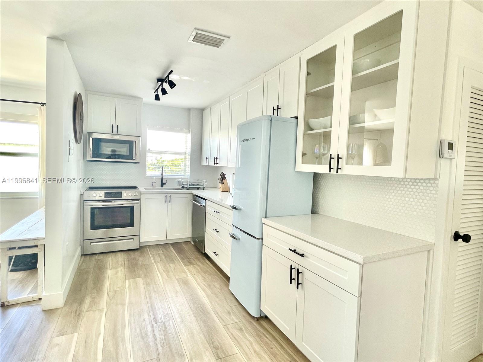 MERIDIAN PLAZA CONDO - Residential Lease