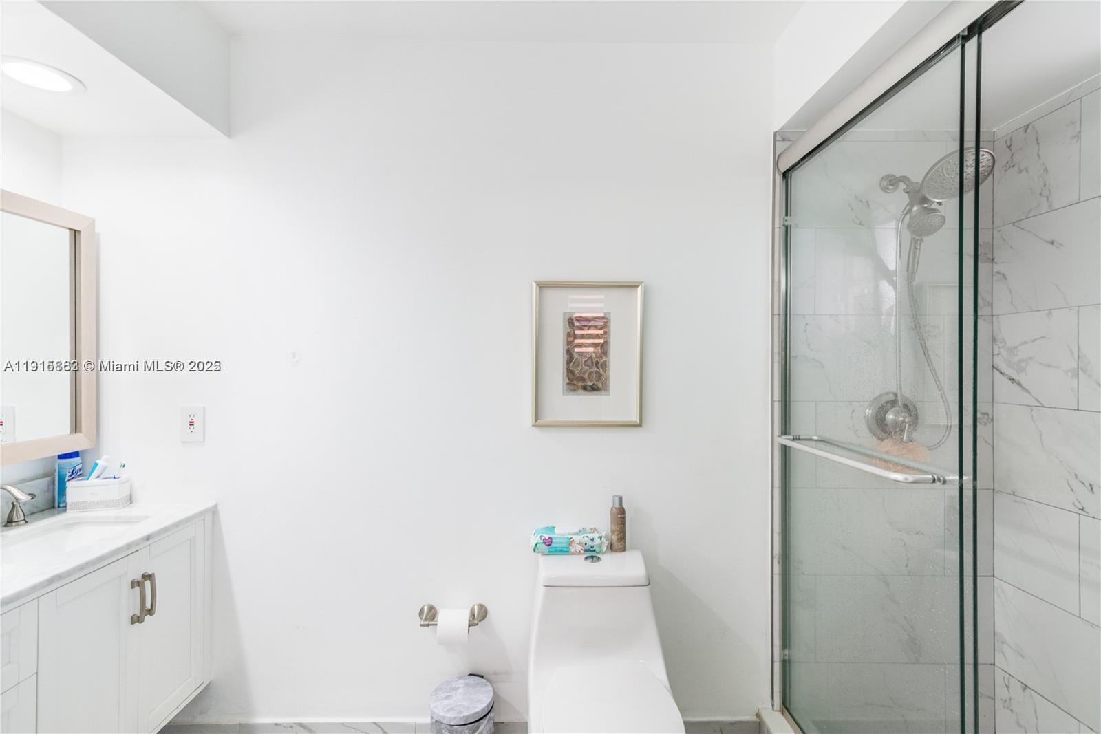 ISLAS CANARIAS HOMES - Residential