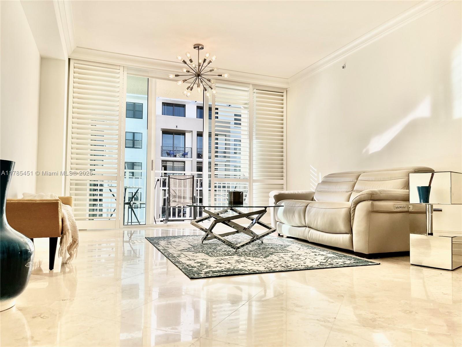 PALMETTO PLACE CONDO - Residential Lease