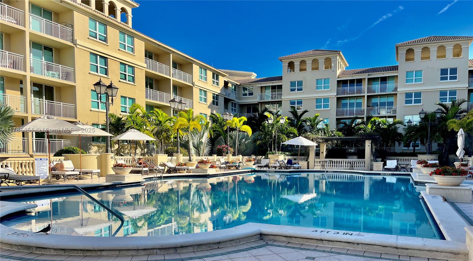 PALMETTO PLACE CONDO - Residential Lease