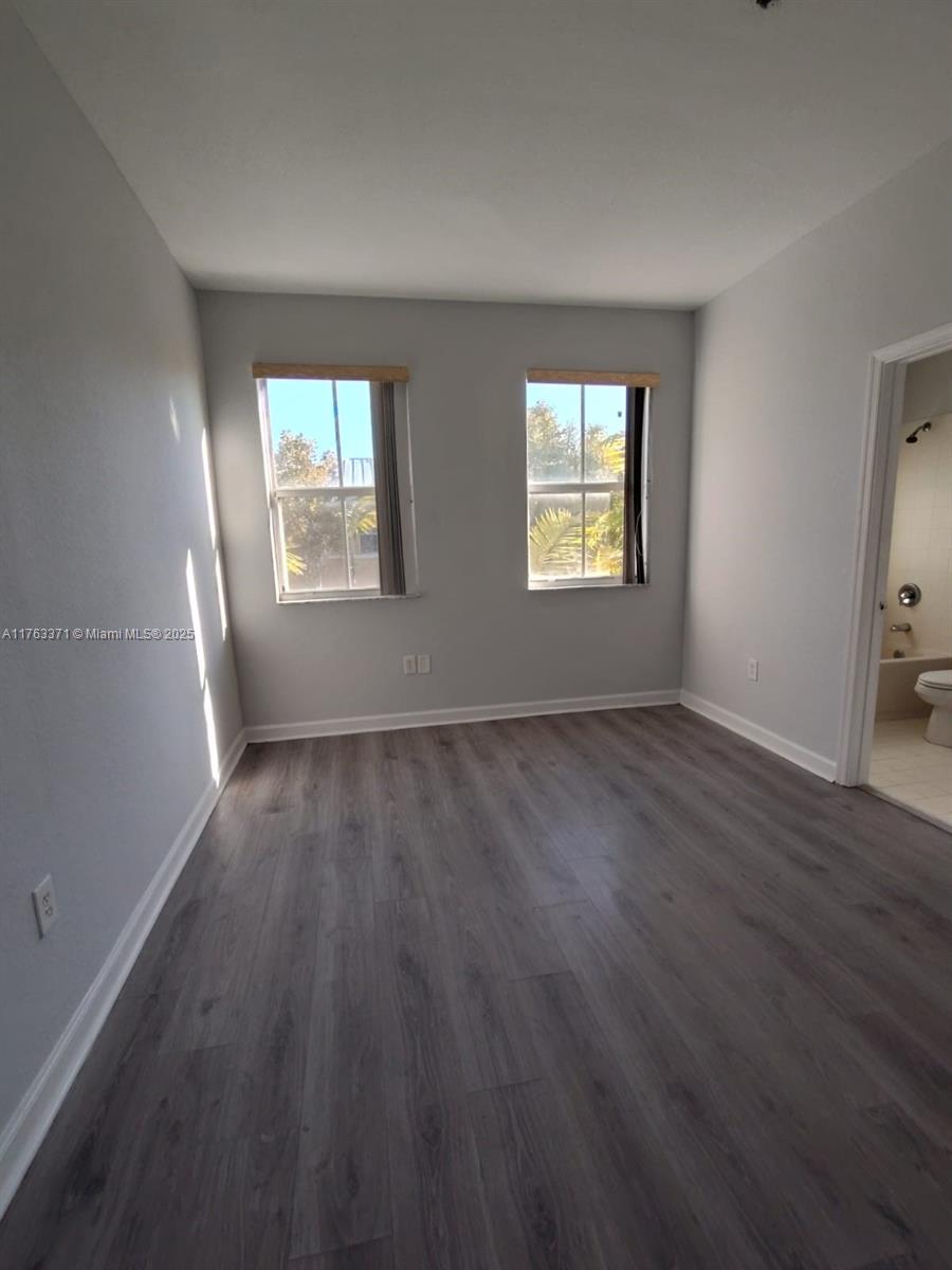SHOMA TOWNHOMES AT ROYAL - Residential