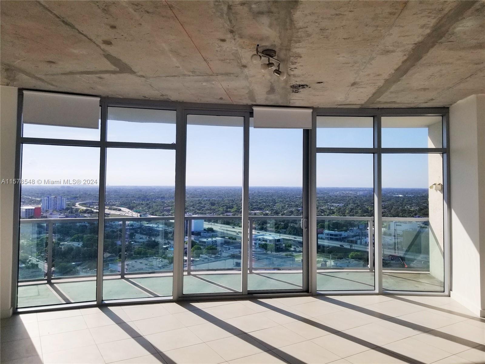Beautiful 2/2 with amazing unset view in Midtown's most alluring location! Open kitchen, washer & dryer, covered parking. Walking distance to restaurants and shops. Amenities include pool, cabanas, business room, fitness center& much more!. Conveniently located in Midtown, close to entertainment and Beaches. Pet Friendly. Easy to show.