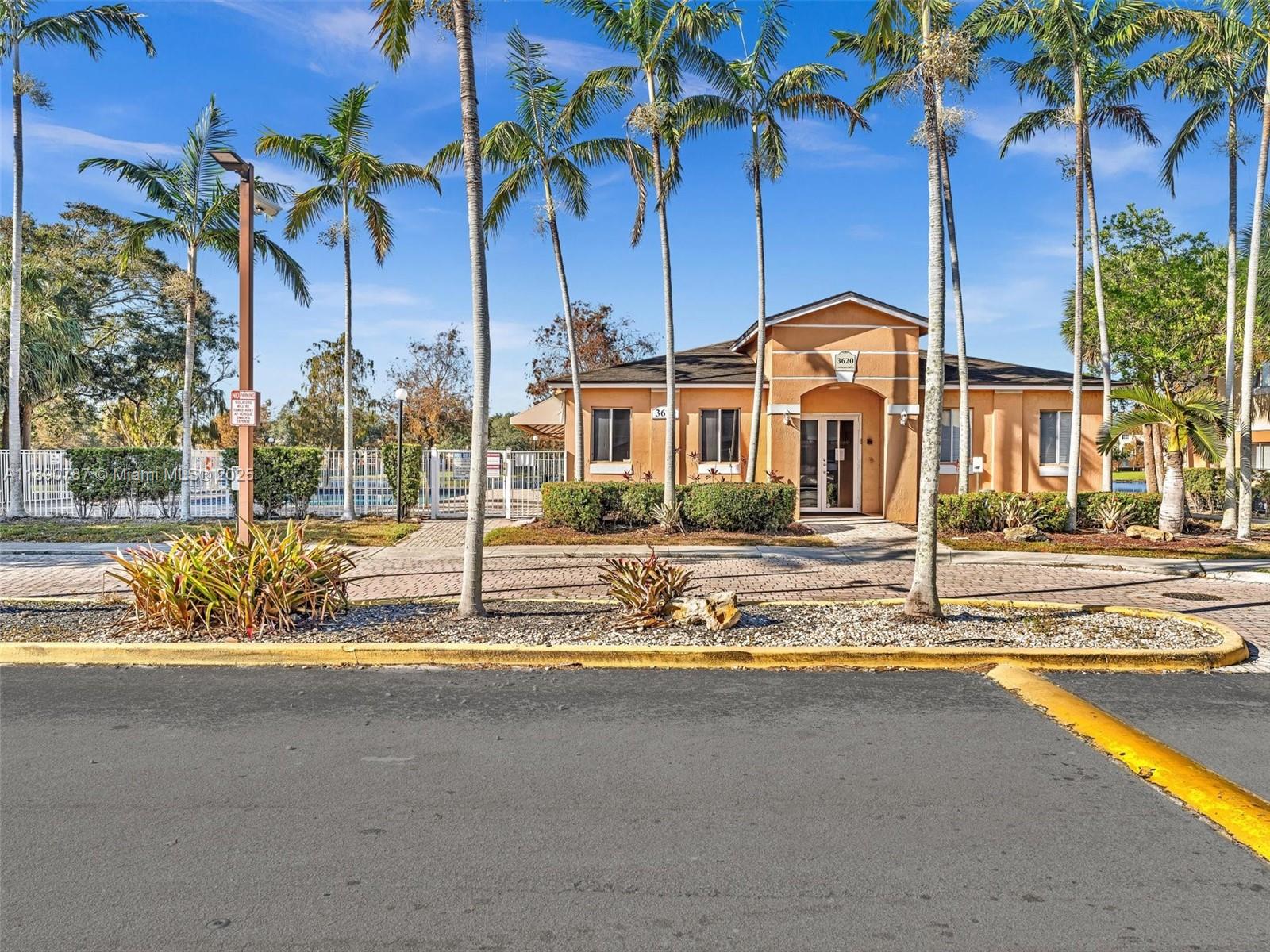 LAKEWOOD AT EMERALD HILLS - Residential Lease