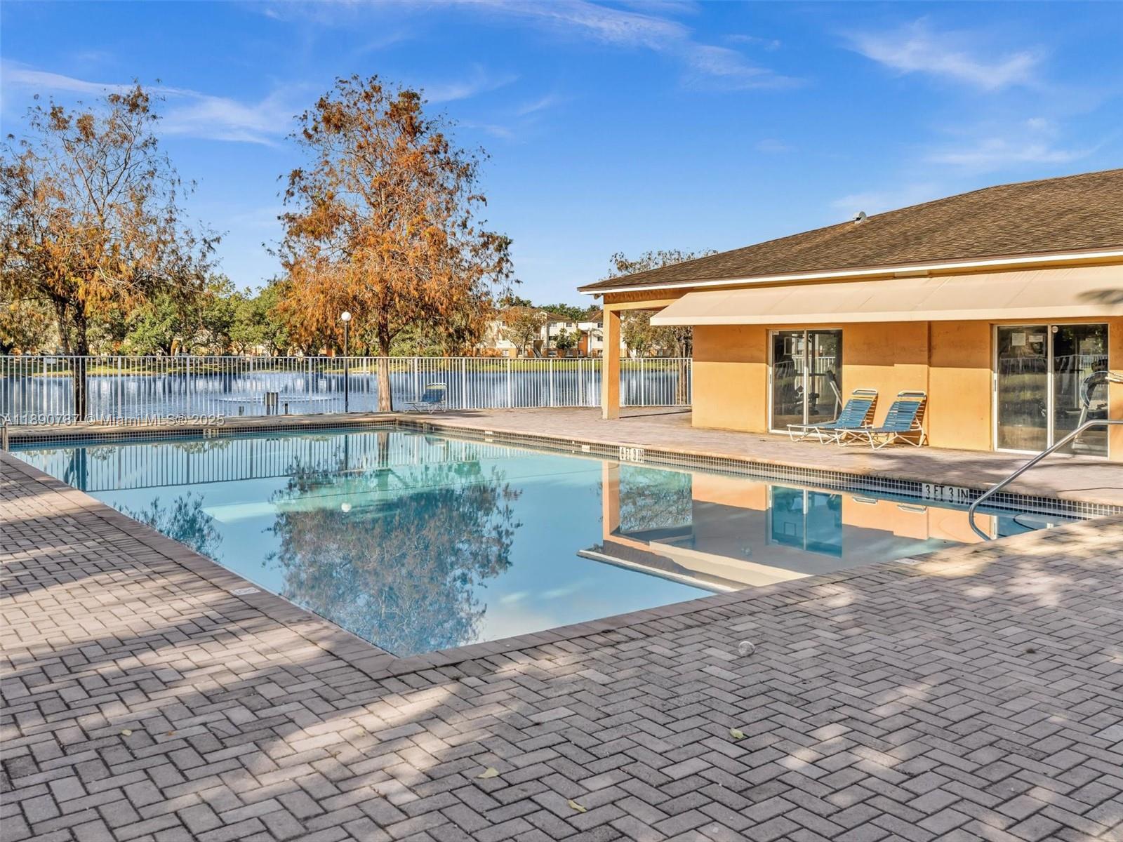 LAKEWOOD AT EMERALD HILLS - Residential Lease