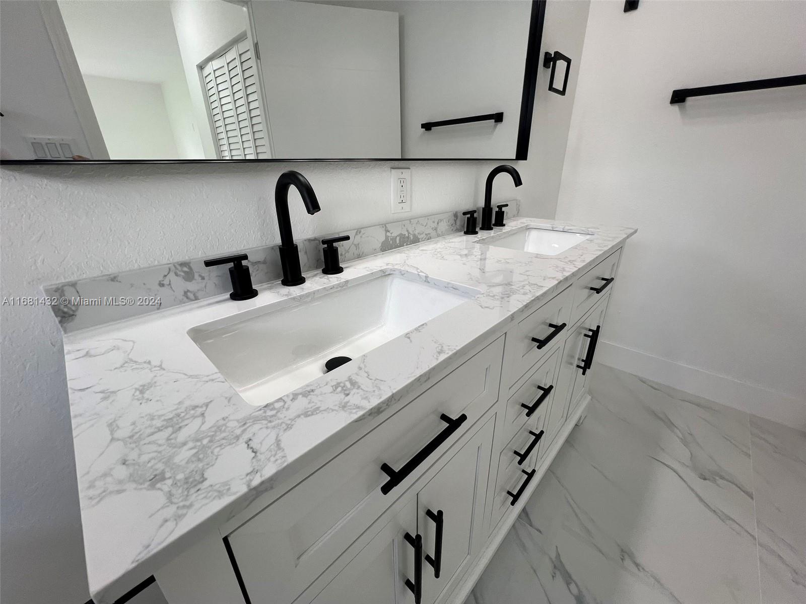 BRITAN ADD AMENDED PLAT - Residential
