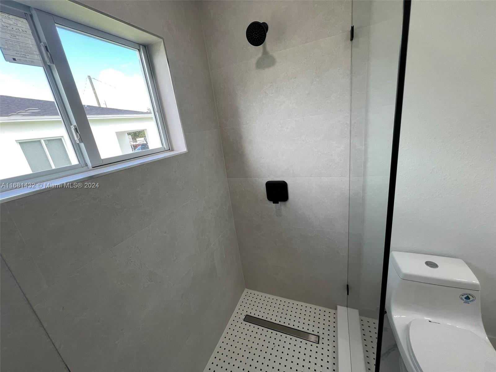 BRITAN ADD AMENDED PLAT - Residential