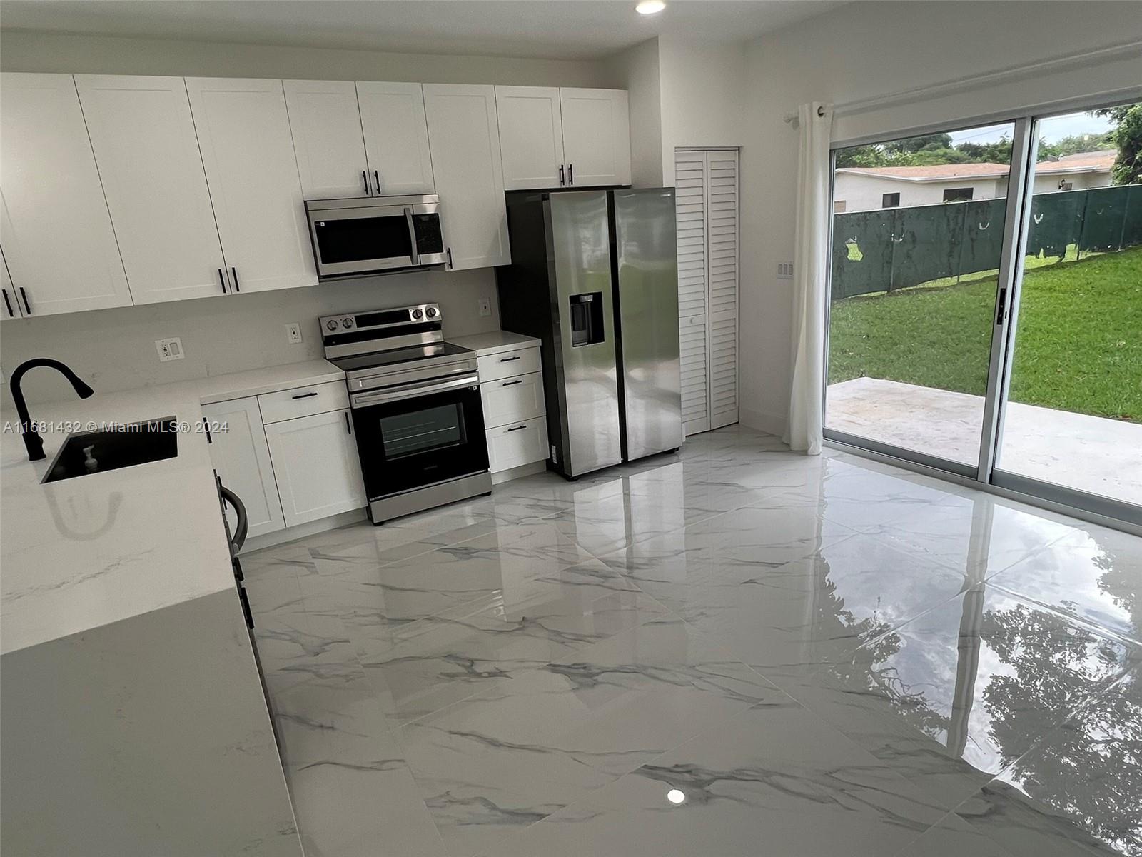 BRITAN ADD AMENDED PLAT - Residential