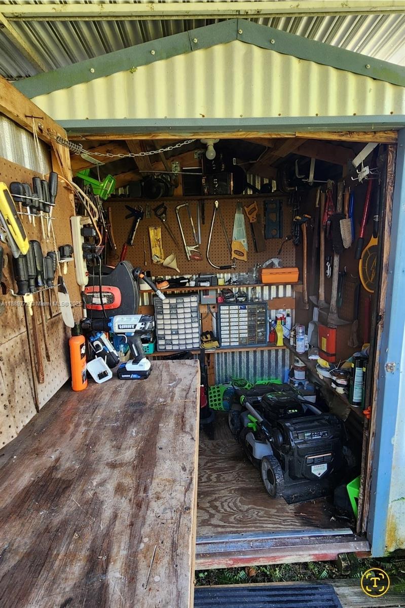 BOWDENS WATERFRONT LOTS - Residential