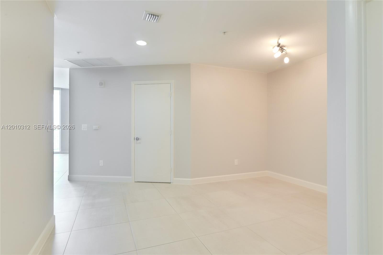 OCEAN MARINE YACHT CLUB C - Residential
