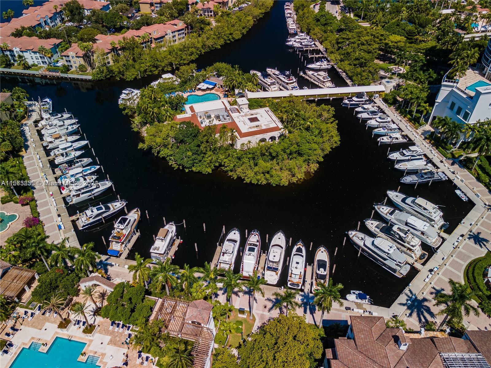 2000 ISL BLVD WILLIAMS IS - Residential