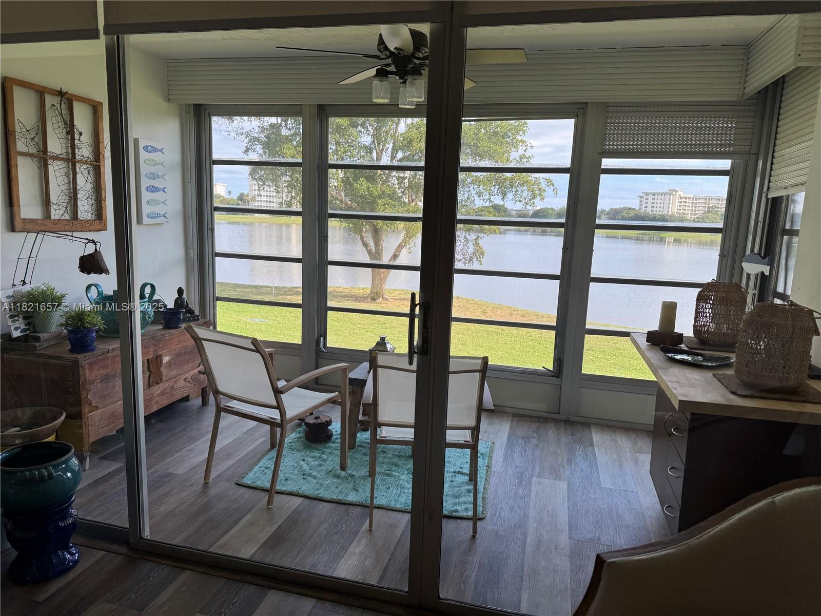 NO 7 PALM-AIRE COUNTRY CL - Residential