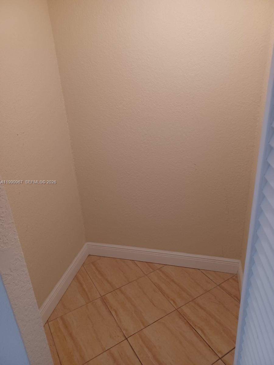 1800 SW 81st Ave 1203