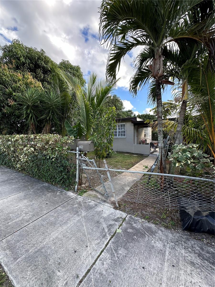 BISCAYNE VILLAGE HEIGHTS - Residential