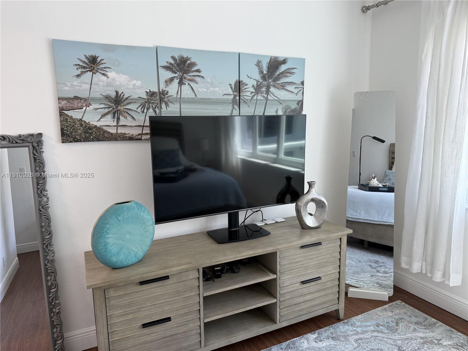 JADE BEACH VILLAS CONDO - Residential Lease