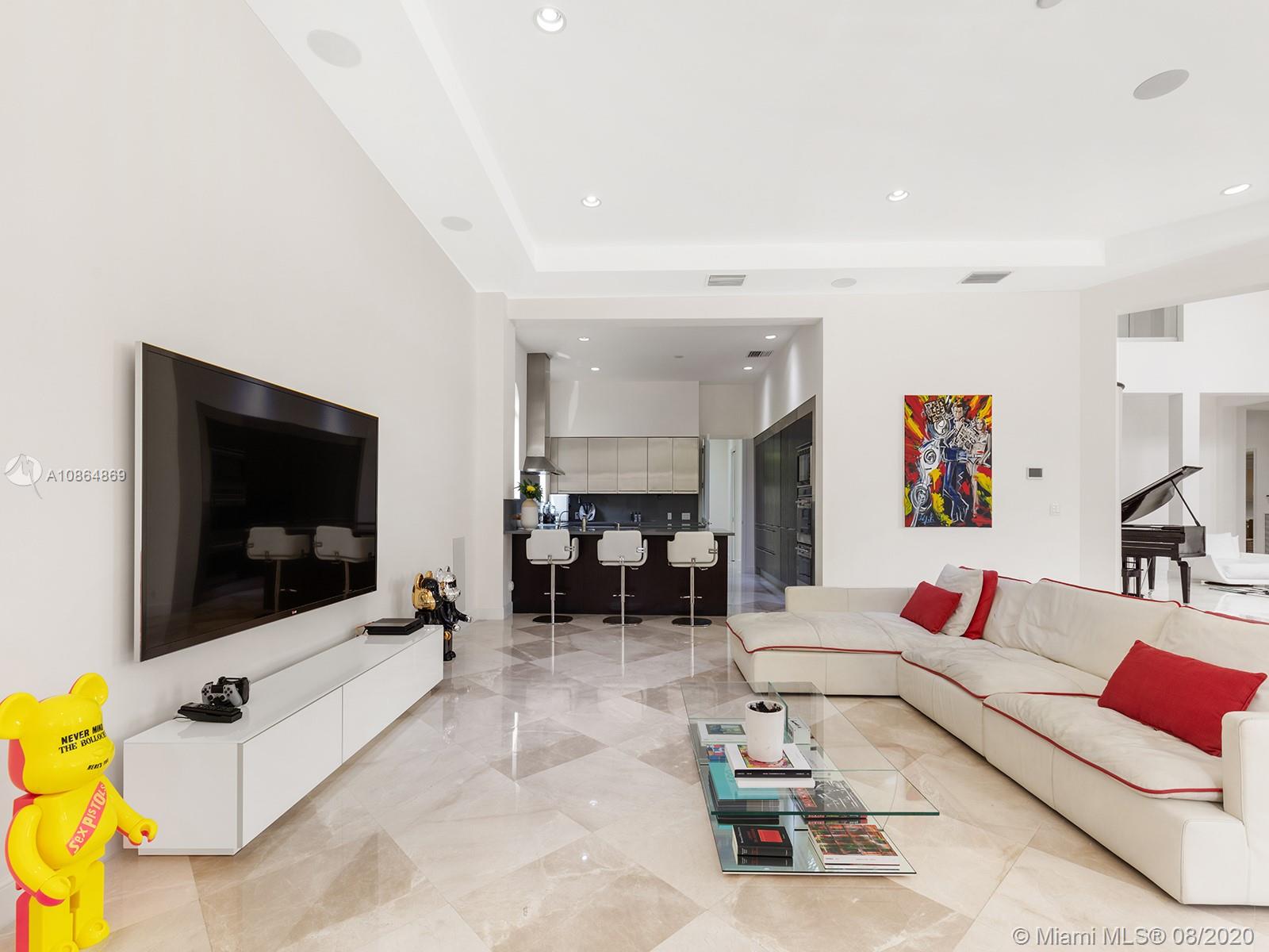 BAY HARBOR ISLAND - Residential