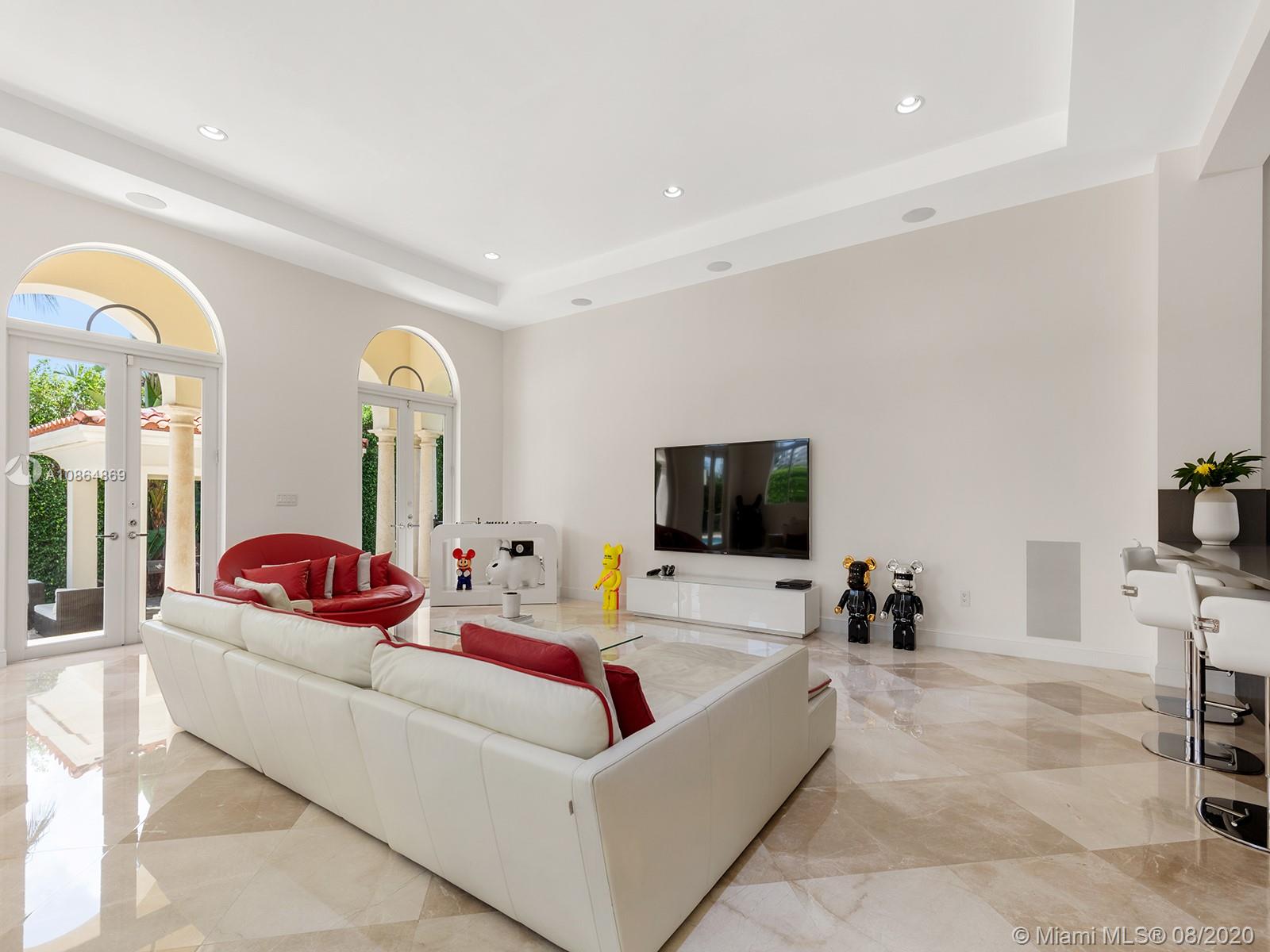 BAY HARBOR ISLAND - Residential