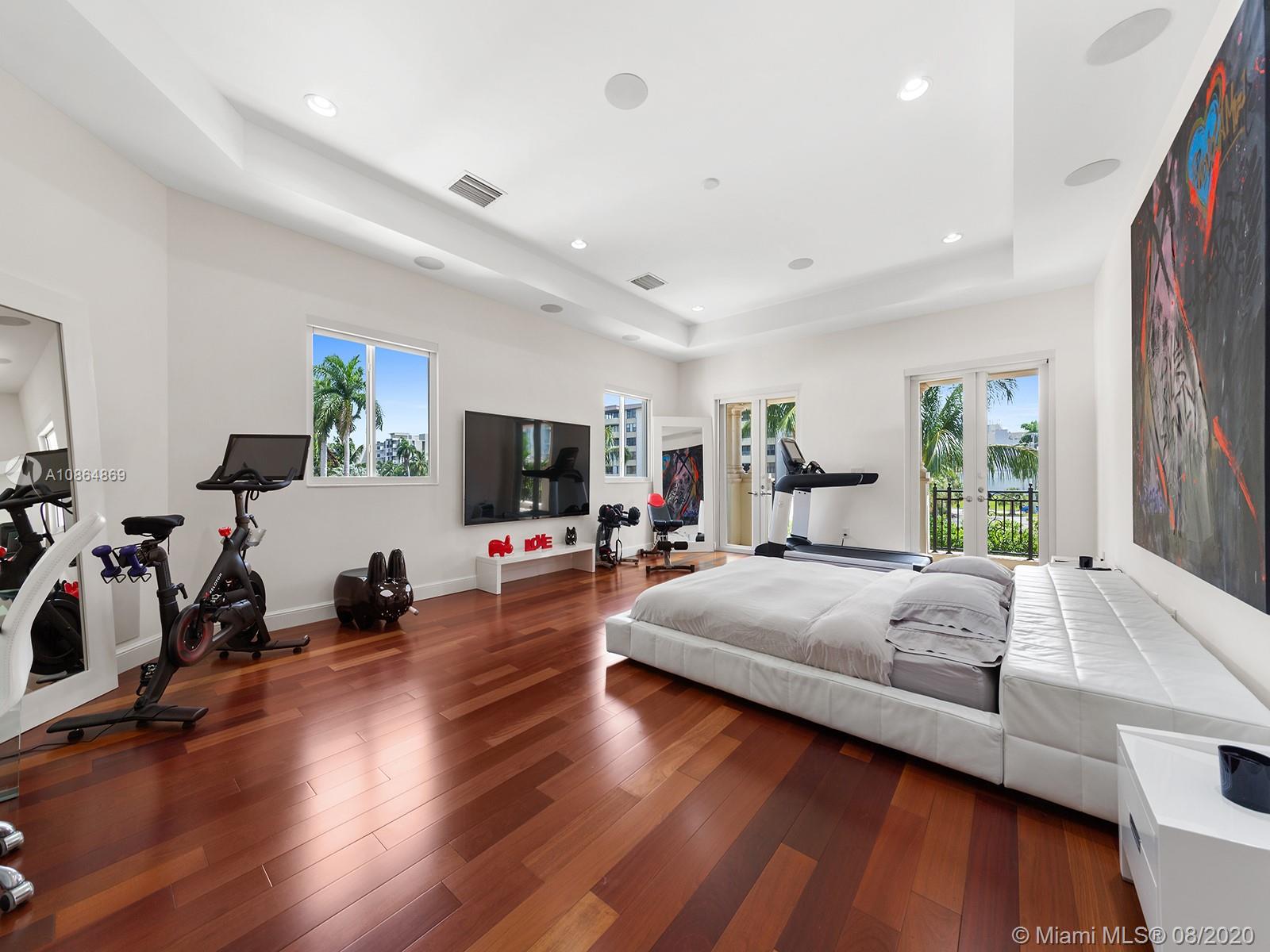 BAY HARBOR ISLAND - Residential