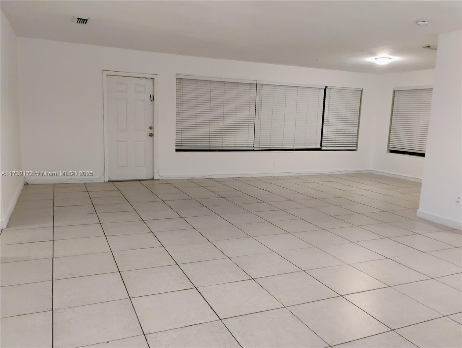 BREEZESWEPT ESTATES 1ST A - Residential Lease