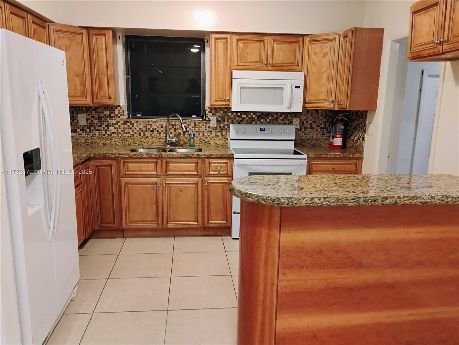 BREEZESWEPT ESTATES 1ST A - Residential Lease