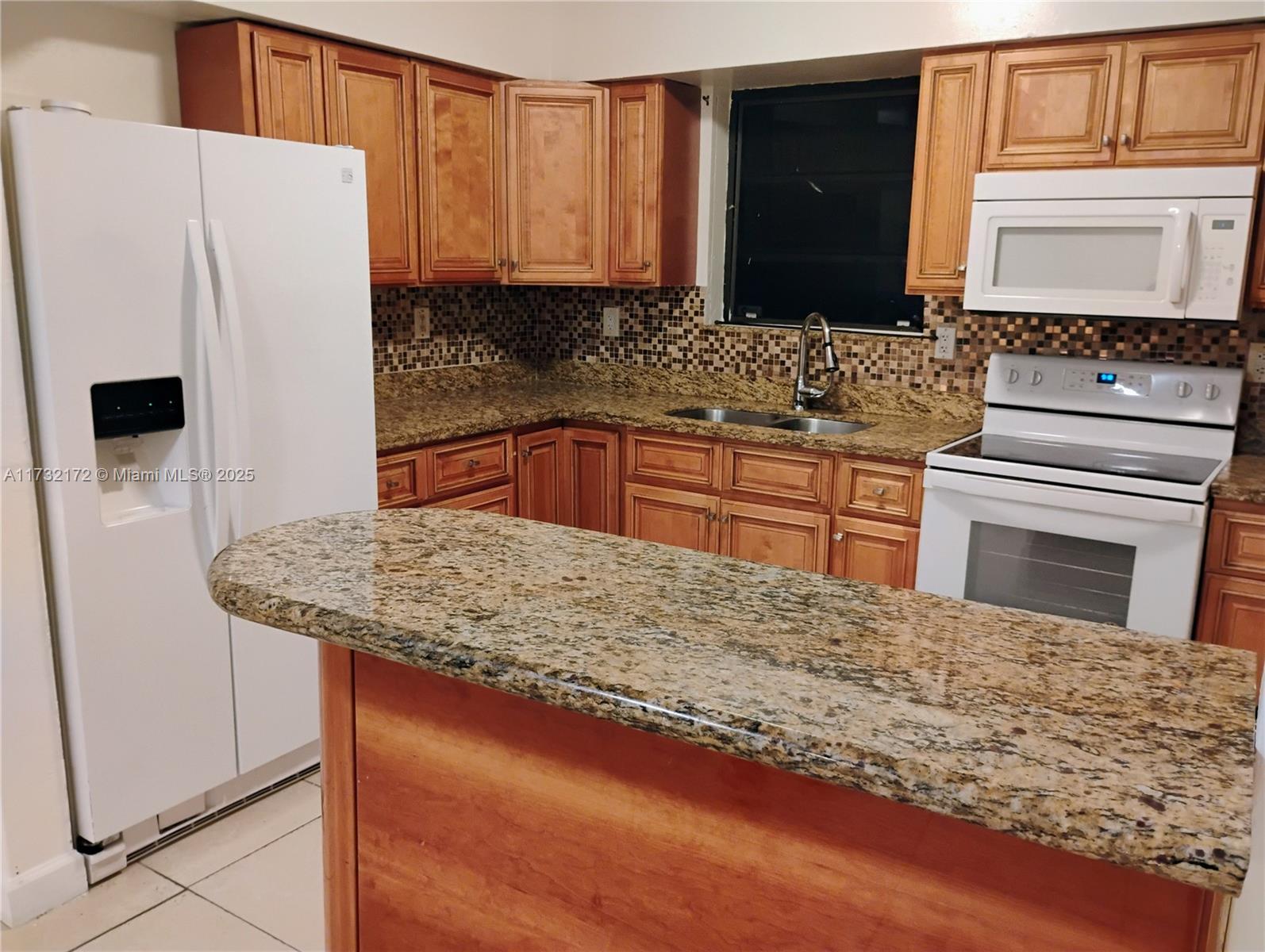 BREEZESWEPT ESTATES 1ST A - Residential Lease