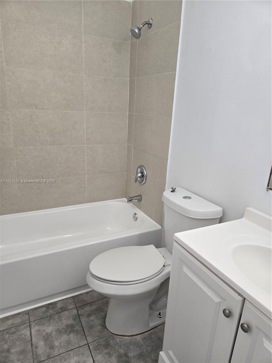 SHOMA TOWNHOMES AT KEYSCO - Residential