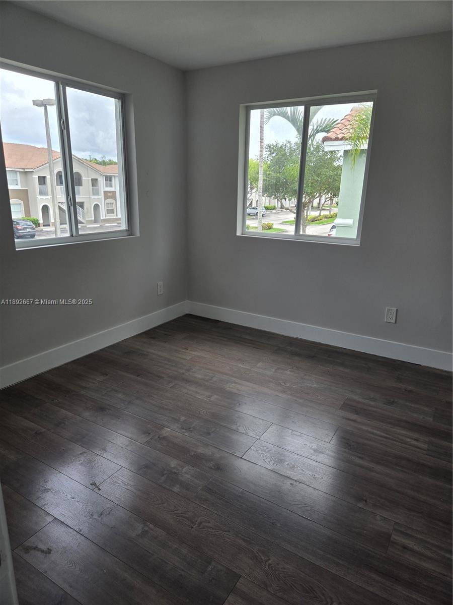 SHOMA TOWNHOMES AT KEYSCO - Residential