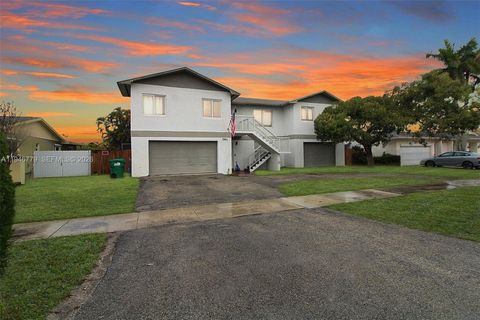 7961 SW 198th St Cutler Bay FL 33189