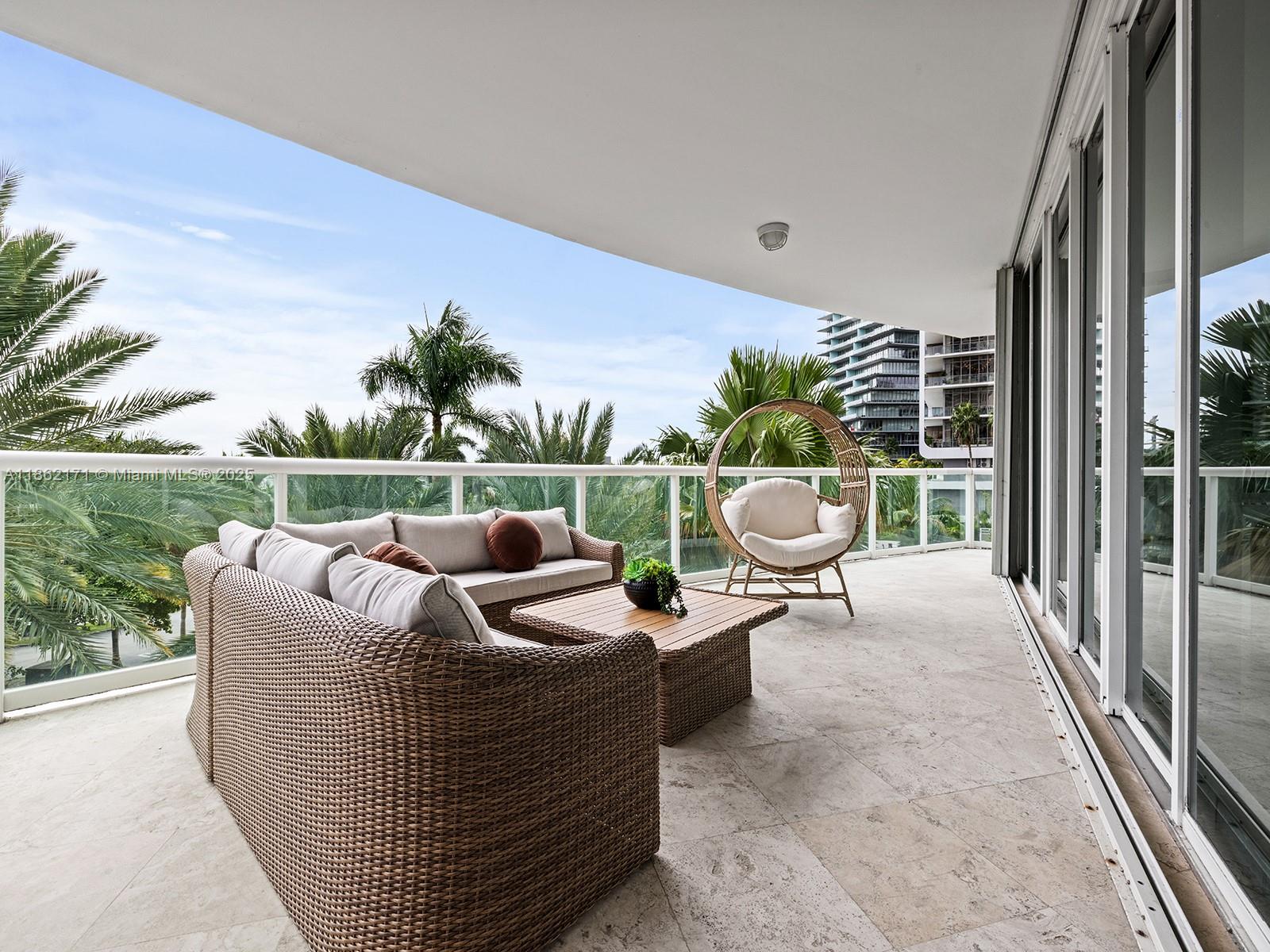 GROVE HILL TOWER CONDO - Residential