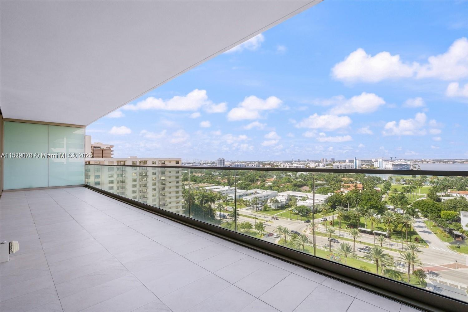 OCEANA BAL HARBOUR CONDO - Residential