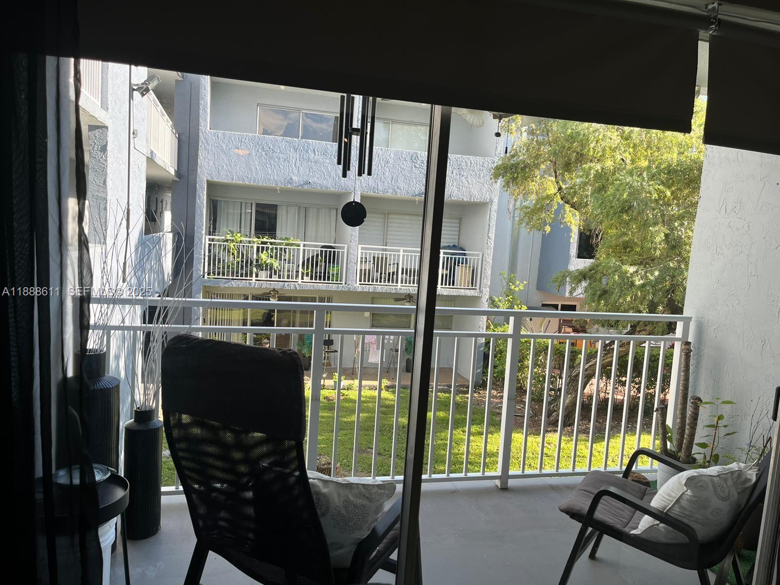 THE BEACH CLUB AT FONTAIN - Residential