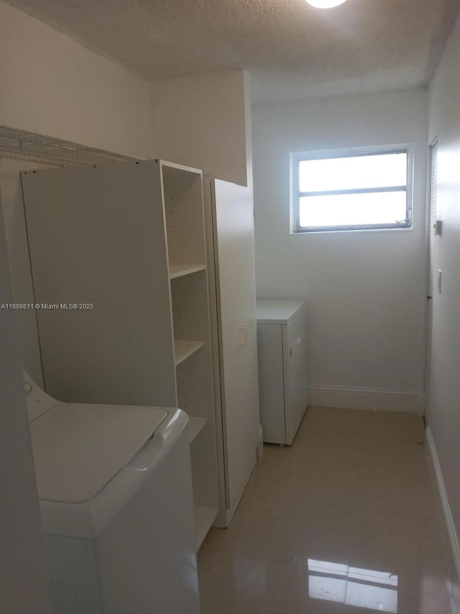 THE BEACH CLUB AT FONTAIN - Residential