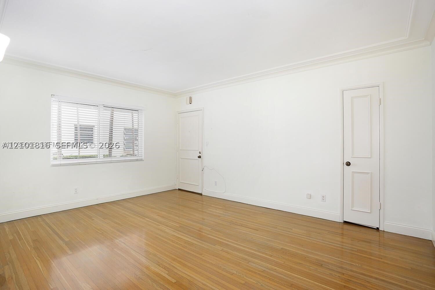 219 Menores Ave 2